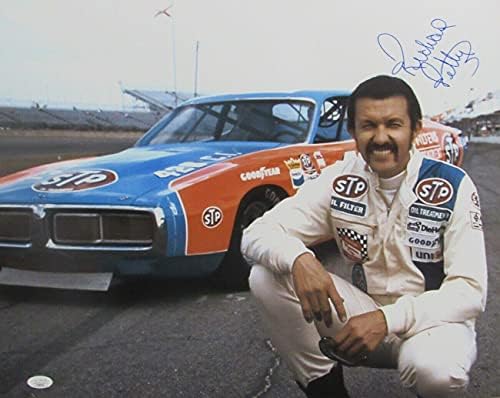 Richard Petty NASCAR Aláírt/Dedikált 16x20 Fotó SZÖVETSÉG 153209 - Dedikált NASCAR Fotók
